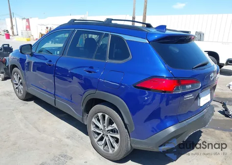 2023 Toyota Corolla Cross Xle from USA, damaged, VIN 7MUDAAAGXPV060266